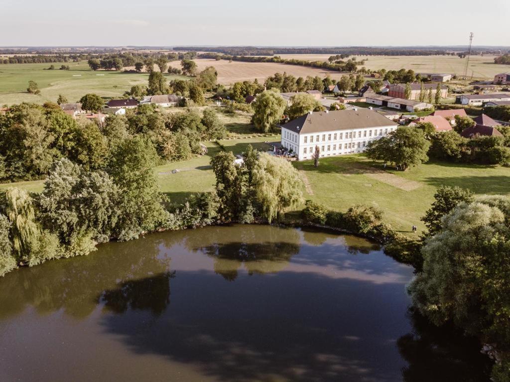 Ferienwohnung Gutshaus Groß Helle Mölln Exterior foto