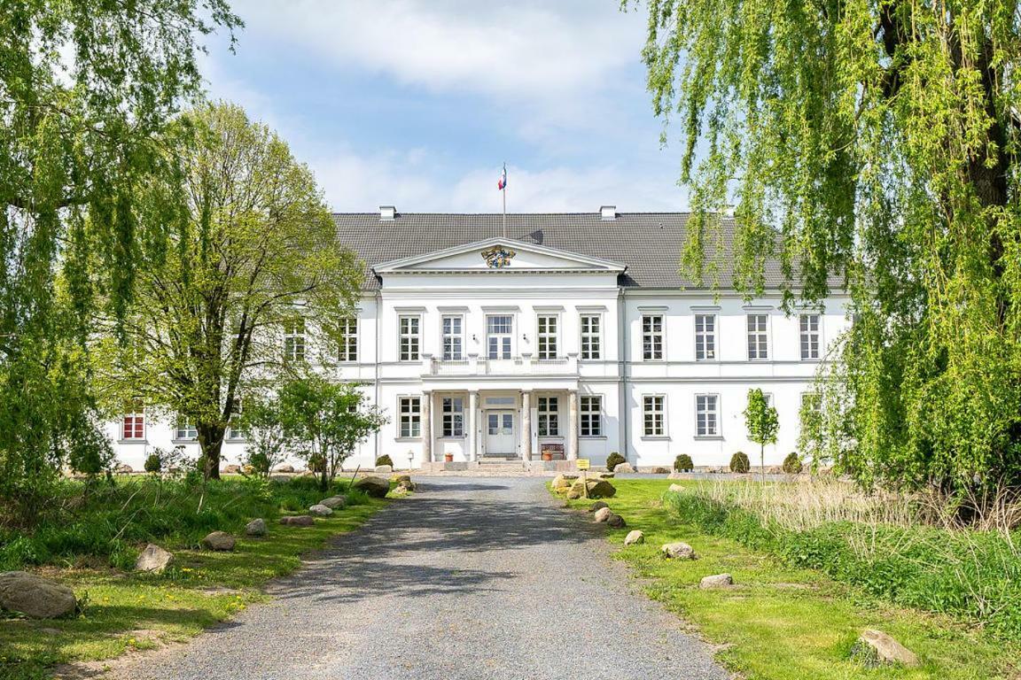 Ferienwohnung Gutshaus Groß Helle Mölln Exterior foto