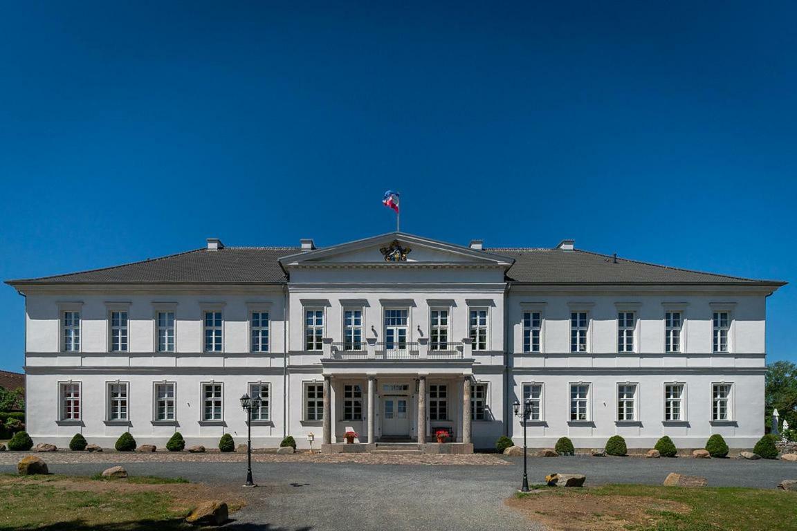 Ferienwohnung Gutshaus Groß Helle Mölln Exterior foto