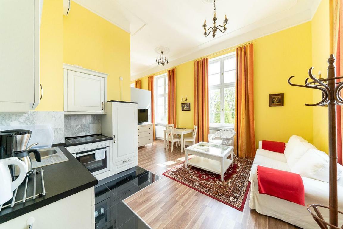 Ferienwohnung Gutshaus Groß Helle Mölln Exterior foto