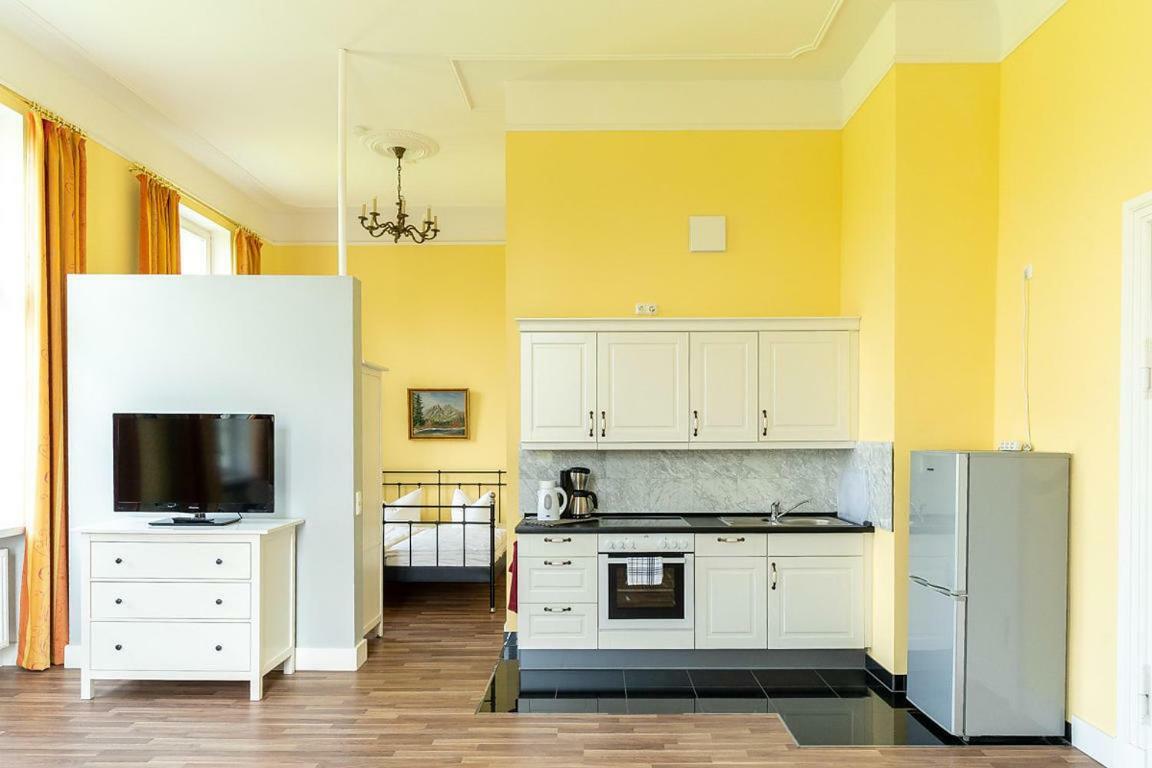 Ferienwohnung Gutshaus Groß Helle Mölln Exterior foto